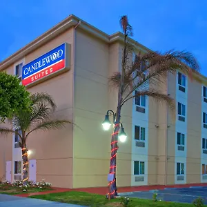 Hotel Candlewood Lax By Ihg